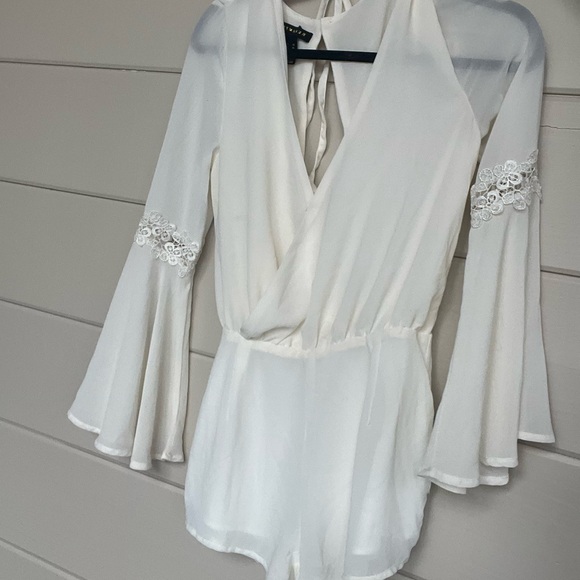 Revamped cream romper - Picture 2 of 4